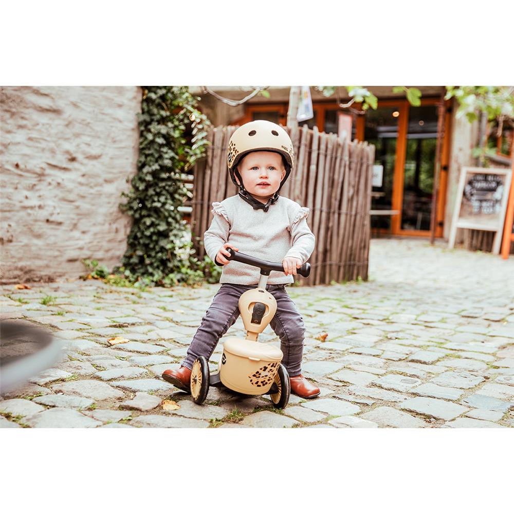 Scoot & Ride Highwaykick 1 Lifestyle, leopard - Kinderroller mit Aufbewahrungsbox
