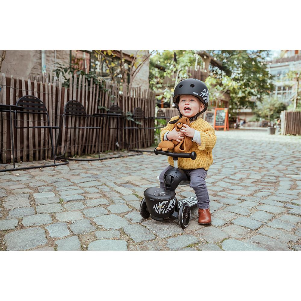 Scoot & Ride Highwaykick 1 Lifestyle, zebra - Kinderroller mit Aufbewahrungsbox