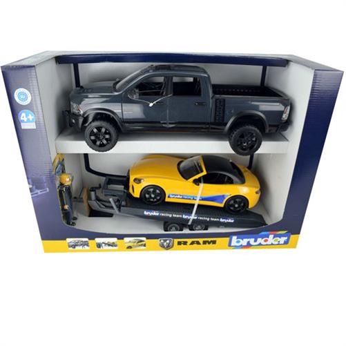 Bruder 02504 - RAM 250 Power Wagon und BRUDER Roadster Racing Team