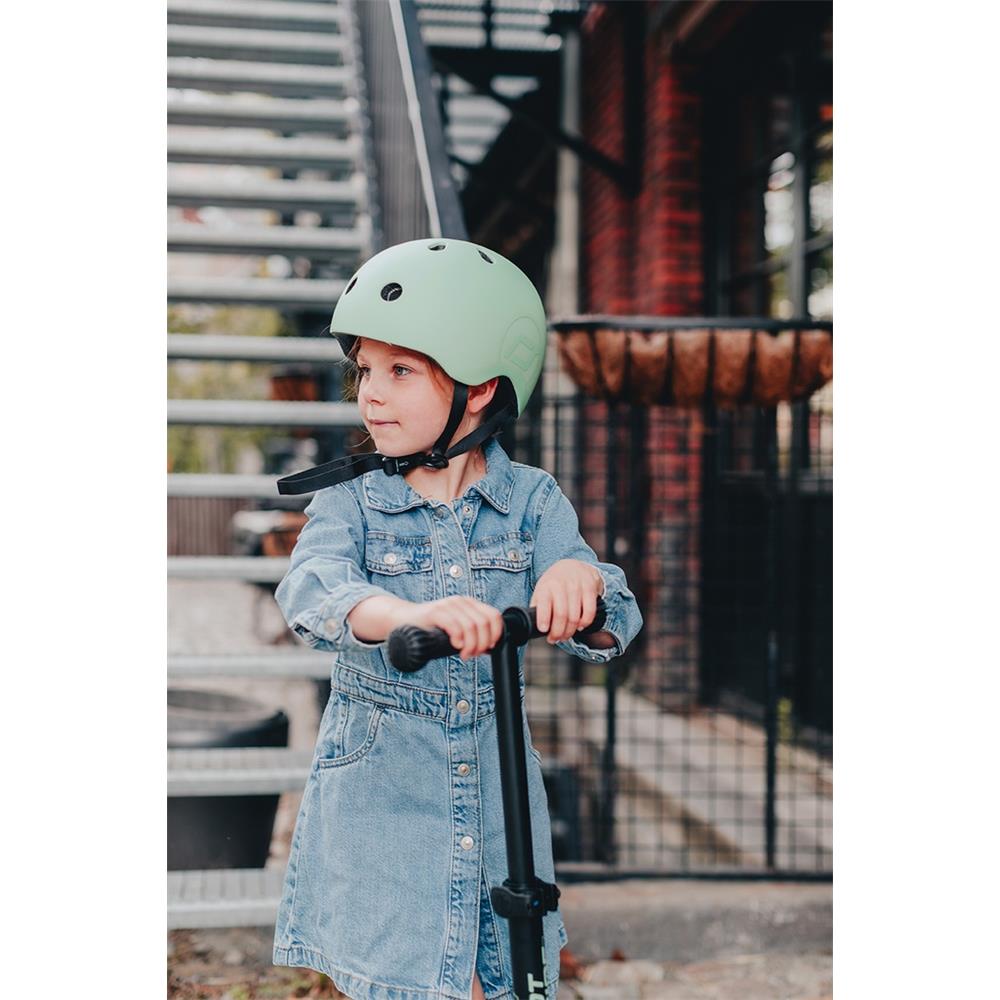 Scoot & Ride Kinderhelm Größe S-M (51-55 cm) kiwi - Schutzhelm mit LED-Licht