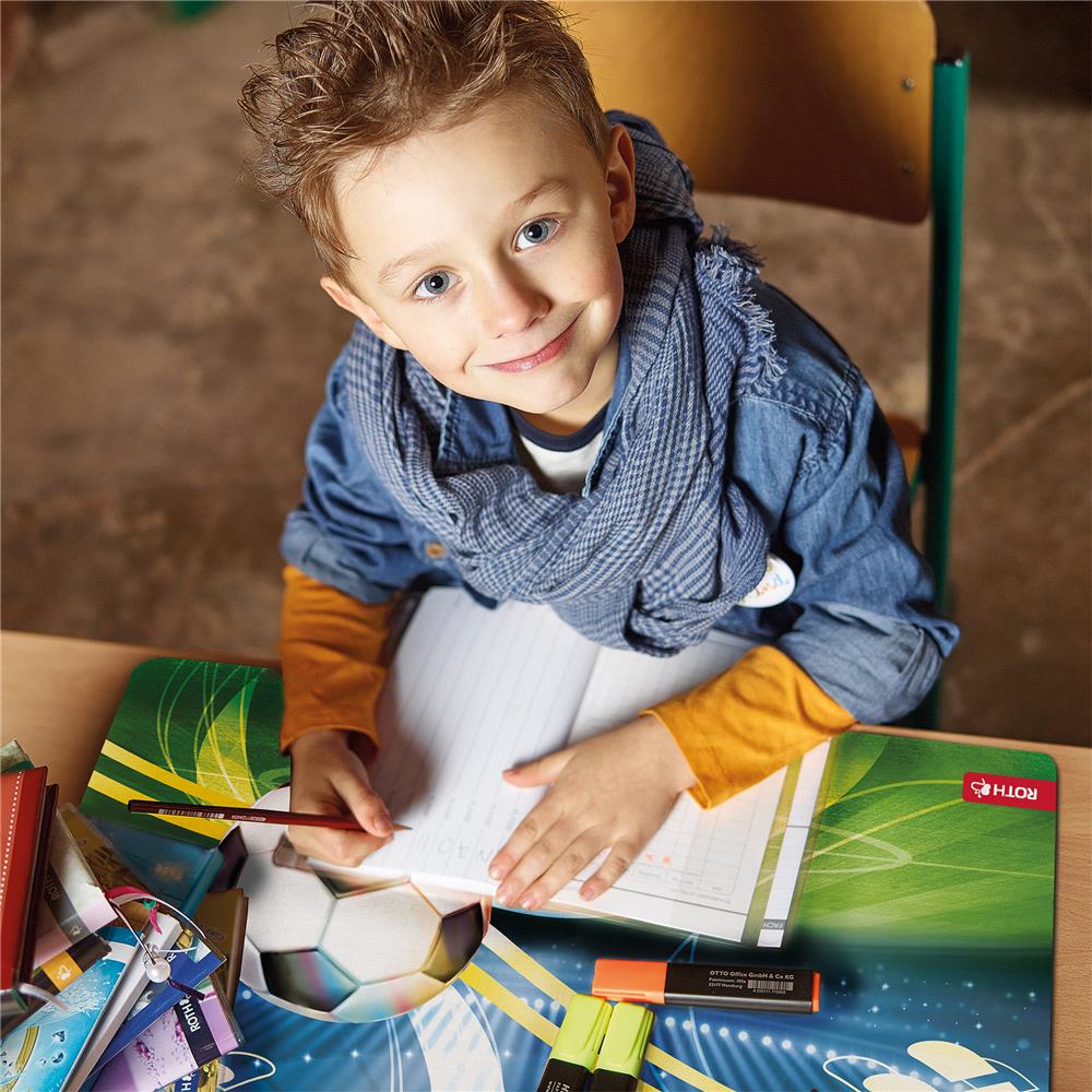 Roth Schreibtischunterlage Fußball, Malunterlage mit Anti-Rutsch-Beschichtung