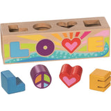 goki Sort Box LOVE – Holzspielzeug mit 4 Buchstaben, fördert Motorik, für Kinder ab 1 Jahr