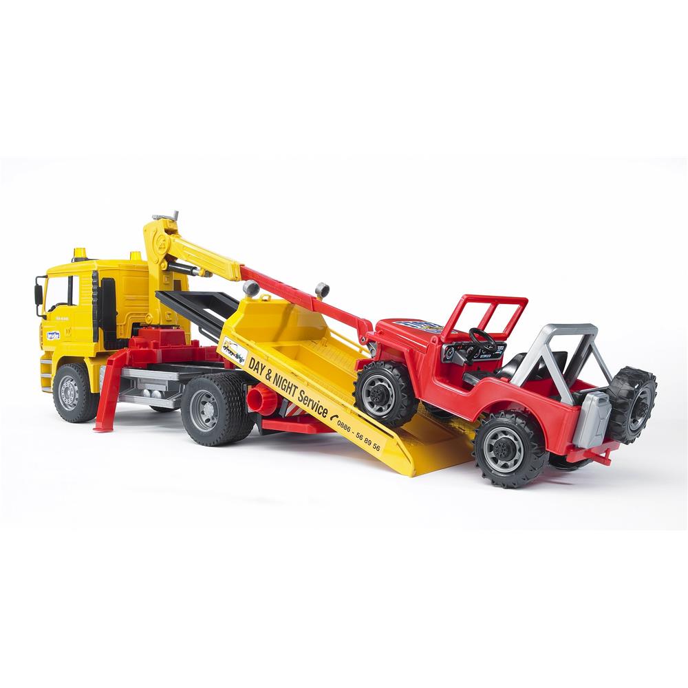 Bruder 02750 - MAN TGA Abschlepp-LKW mit Geländewagen, 1:16