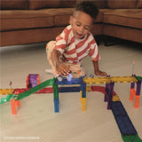 Cleverclixx Autobahn-Bausatz in Knallfarben 65 Teile, Magnetspielzeug Rennstrecke mit Auto & Verkehrsschilder