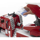 Bruder 02821 - MACK Granite Feuerwehrleiterwagen mit Drehleiter und Wasserpumpe, 1:16