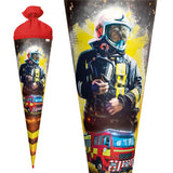 Roth Schultüte Feuerwehrmann, 70cm, rund, mit Rot(h)-Spitze und rotem Filzverschluss