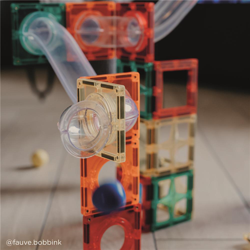 Cleverclixx Kugelbahn Kompakt-Bausatz Knallfarben 60 Teile, Erweiterungsset, Murmelbahn, Magnetspielzeug